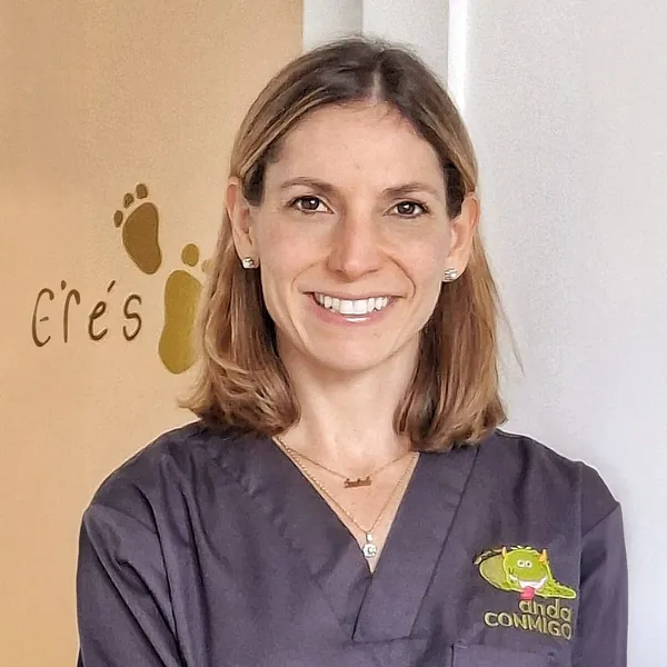Isabel, Directora en Oviedo Oeste