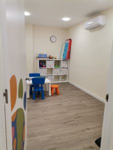 Sala terapia anda CONMiGO Girona