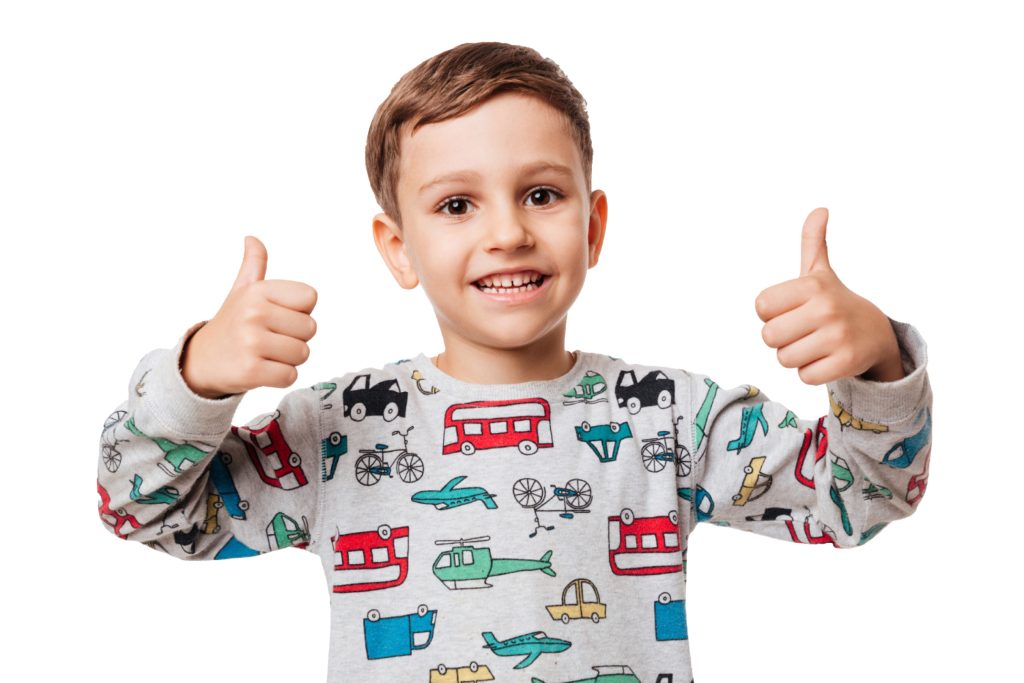 niño-becas-NEAE